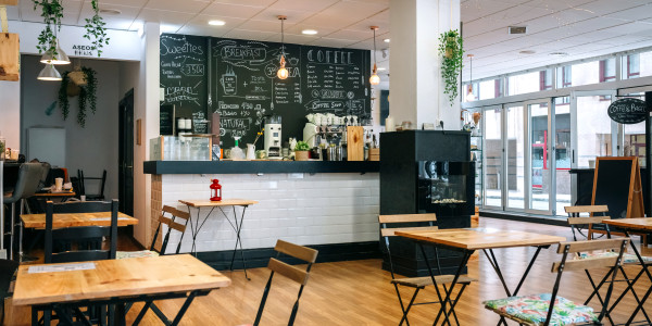 Tramitación de Licencias Apertura / Actividad y Permisos Les Corts · Permisos de Apertura Bares / Cafeterías